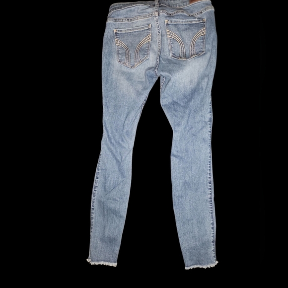 Hollister Low Rise Super Skinny Jean Distressed Front size 25/28 - Picture 2 of 6